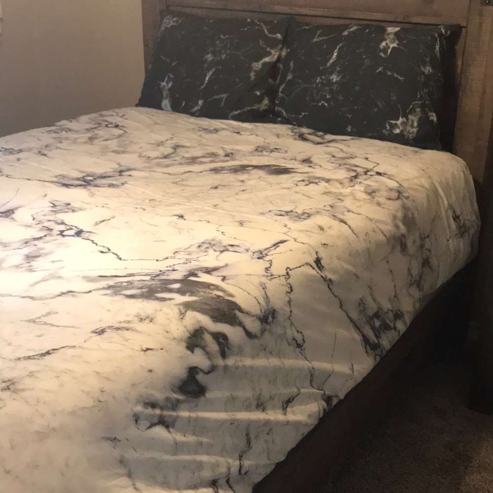 Urban Outfitters Duvet Cover and Pillowcases